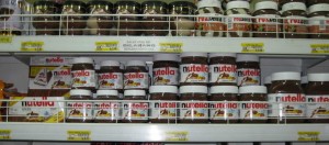 Nutella Bisher konnte ich wiederstehen... Ehrlich!!! ;o))